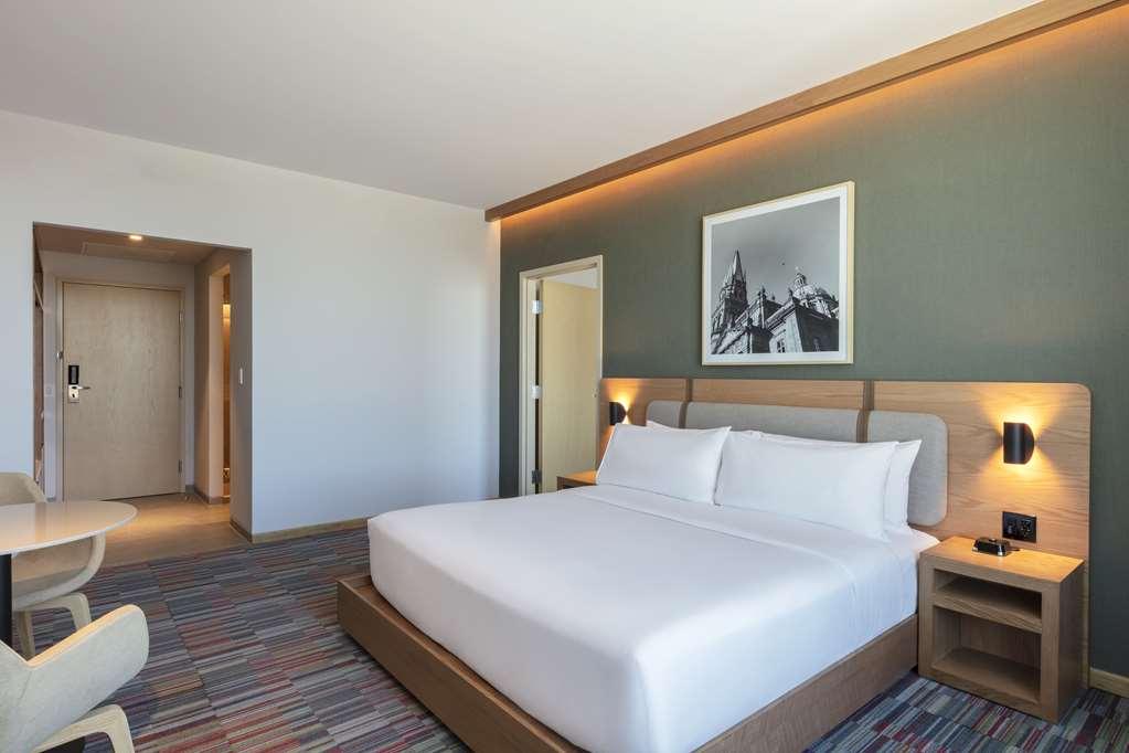 Hilton Garden Inn Guadalajara Airport El Zapote  Room photo